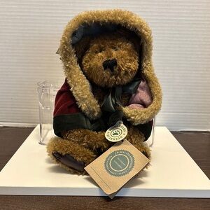 Boyds Bears Plush with Green Bow